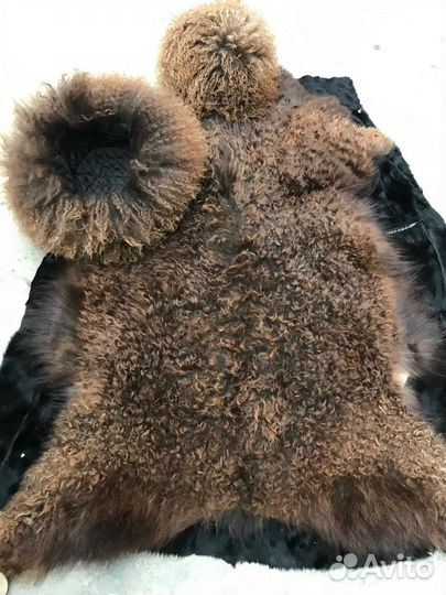 Папаха и шкура кавказская