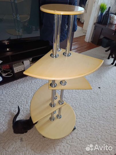 Подставка для цветов напольная деревянная