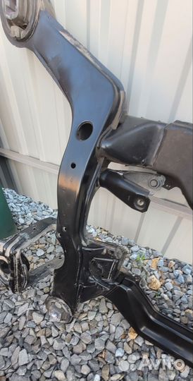 Подрамник передний Mercedes w140 s500 s600