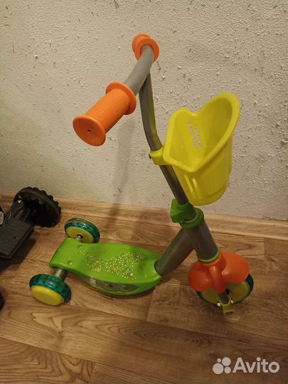 Детский самокат трёхколёсный