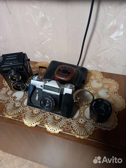 Пленочный фотоаппарат зенит