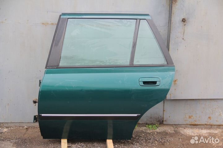 Дверь задняя левая Пежо 406 универсал