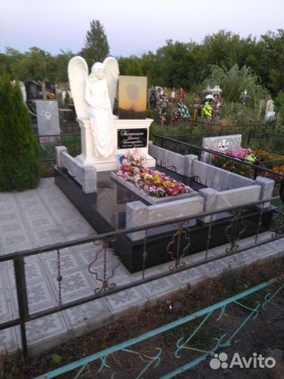 Памятники на могилу