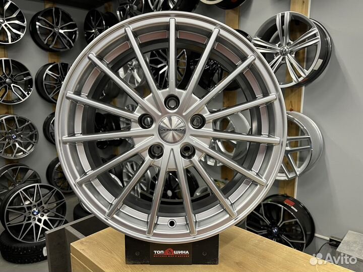 Диски R17 Vossen на Volkswagen Golf и Skoda Superb