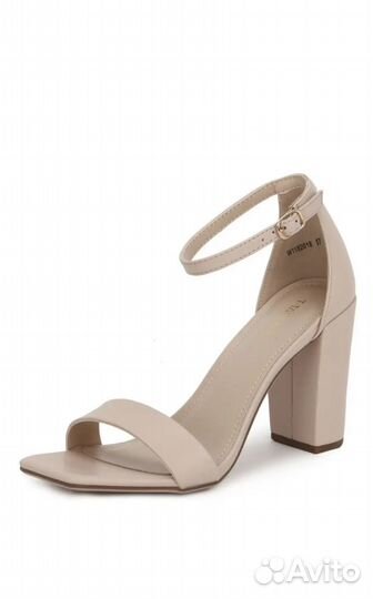 Босоножки новые