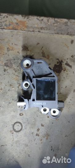 Реле регулятор генератора bosch новый