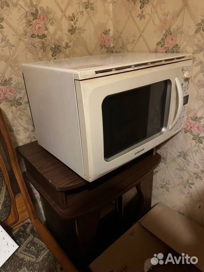 Микроволновая печь Samsung rg 113 r