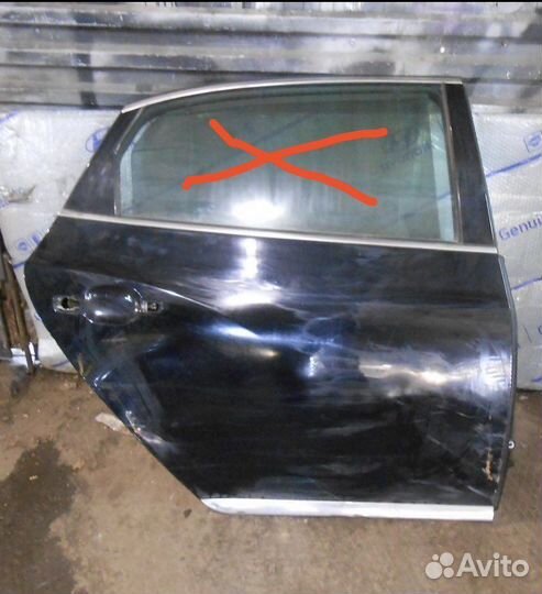 Молдинг двери задней правой Экуус Equus