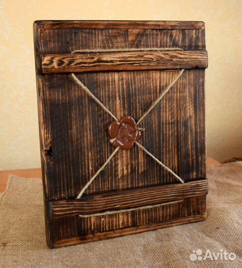 Икона деревянная 