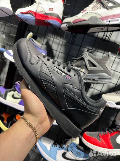 Кроссовки Reebok Classic Leather (Арт.67250)