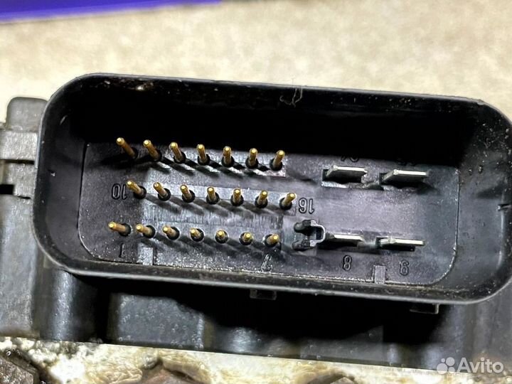 Блок Abs (насос) Ford Focus I