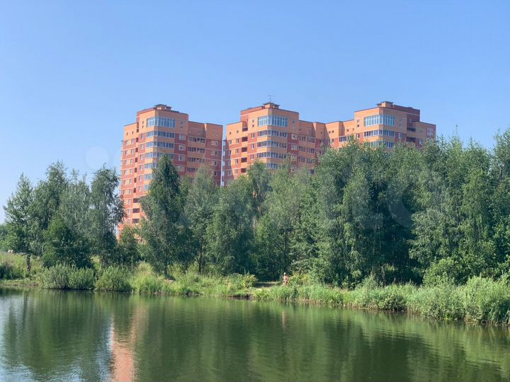 2-к. квартира, 75,7 м², 8/12 эт.