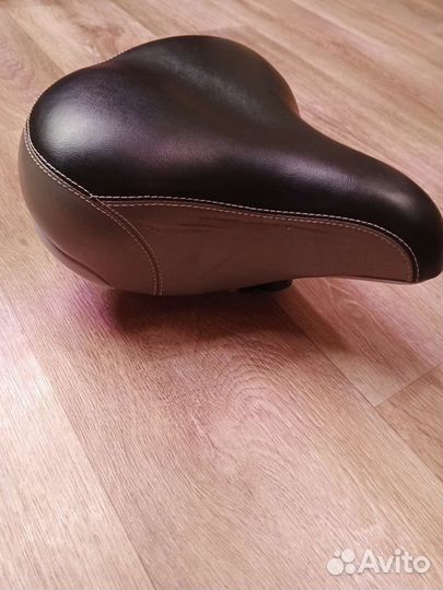 Седло для велосипеда широкое мягкое