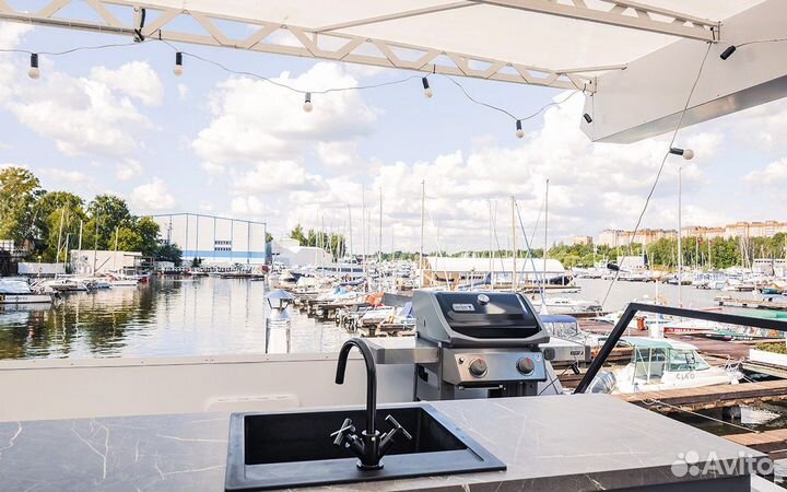 Аренда HauseBoat для компани из 12 человек