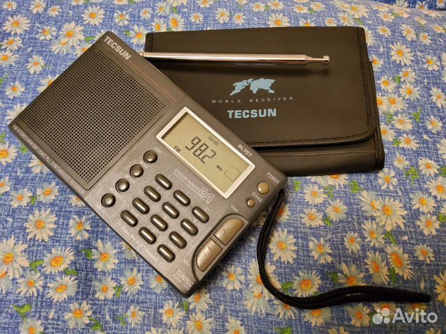 Радиоприемник Tecsun PL-757 цифровой