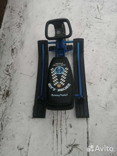 Детский снегокат