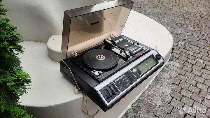 Проигрыватель мелодия 106