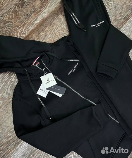 Теплый и комфортный костюм от Tommy Hilfiger