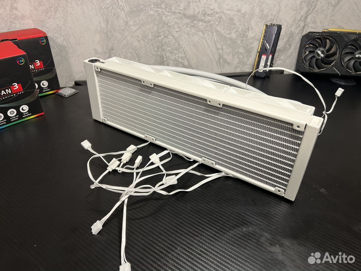 Водяное охлаждение для пк deepcool le720 wh