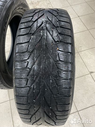 Nokian Tyres Hakkapeliitta R2 SUV 265/60 R18