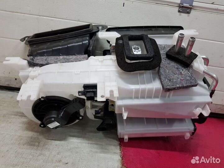 Outlander 3 GF Корпус Печки в Сборе