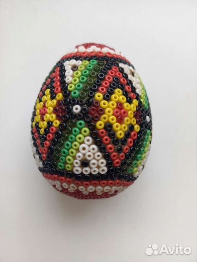 Яйцо из бисера + подставка для яйца