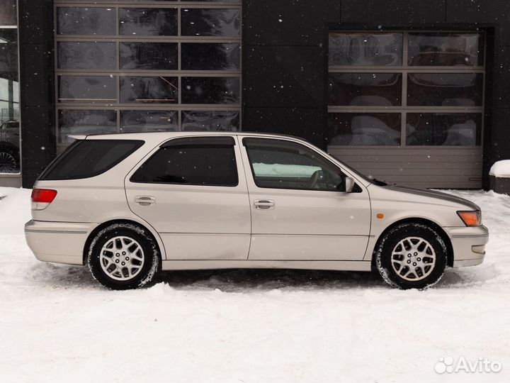 Toyota Vista 1.8 AT, 1999, 299 999 км