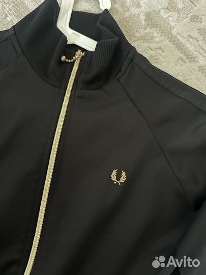 Олимпийка Fred Perry Женская M/L