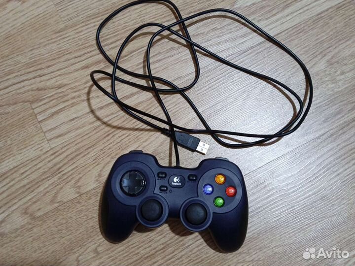 Геймпад джойстик Logitech