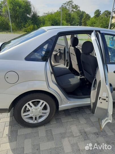 Ford Focus 2.0 AT, 2003, 199 850 км
