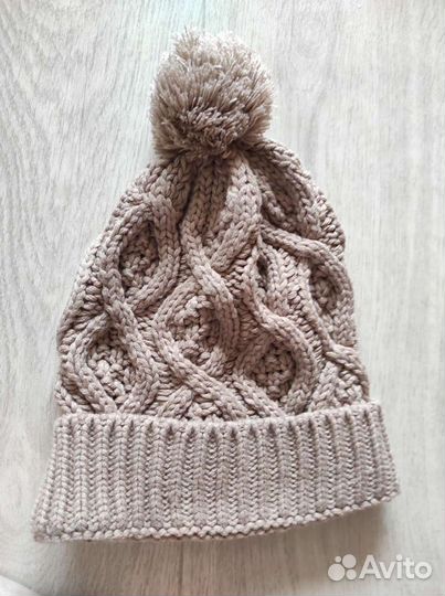 Шапочка новая для девочки 7-12 лет