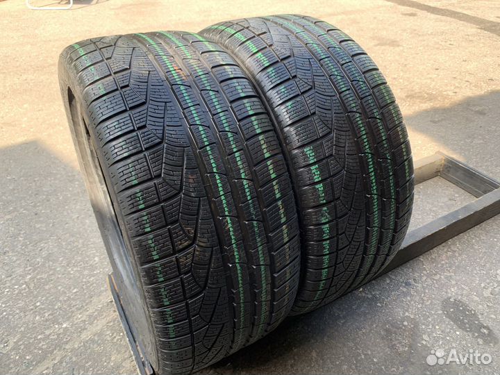 Pirelli Winter Sottozero 240 Serie II 275/40 R19