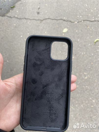 Чехол на iPhone 11 pro (не оригинал)