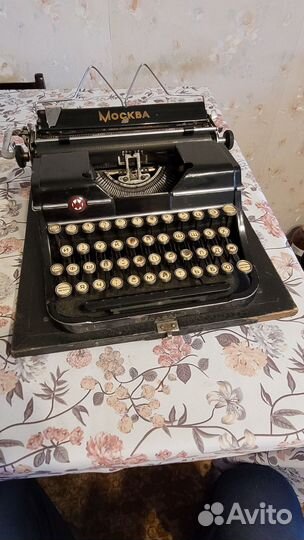 Печатная пишущая машинка Москва Модель 3, 1953 г