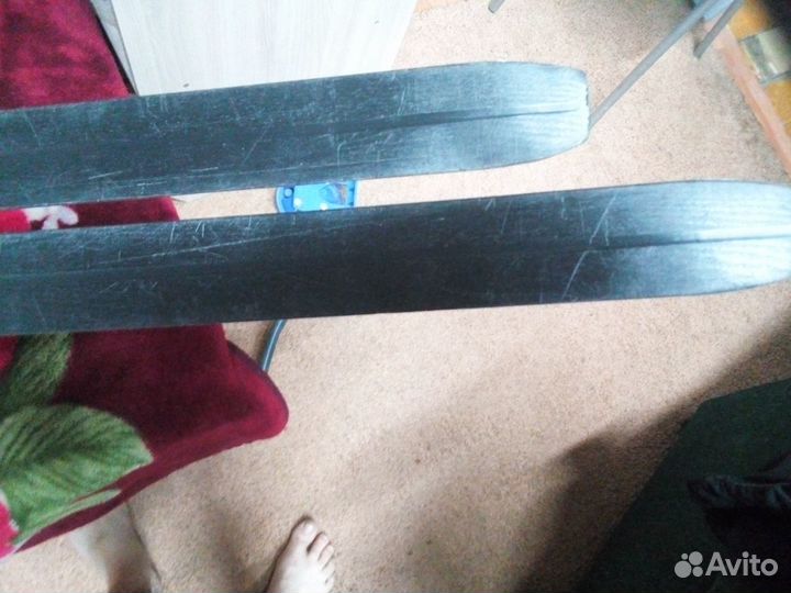 Беговые лыжи