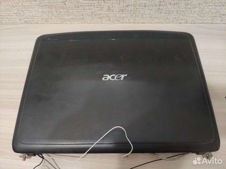Матрица с крышкой и петлями от Acer 5520g
