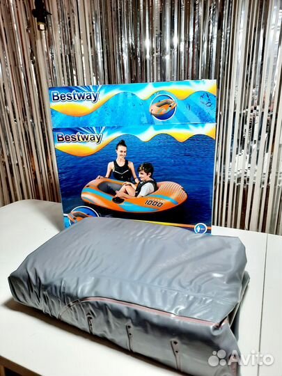 Детская надувная лодка