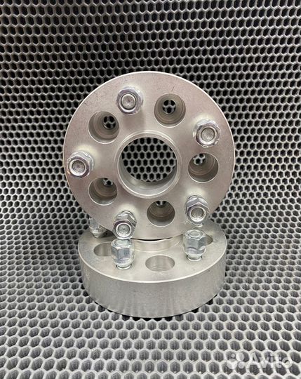 Проставки 5х100 30мм Subaru Toyota