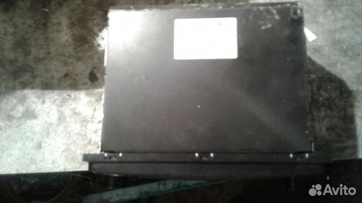 Штатная магнитола на Тойоту с CD