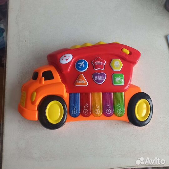 Детская развивающая музыкальная игрушка грузовик