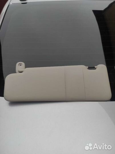 Солнцезащитные козырьки