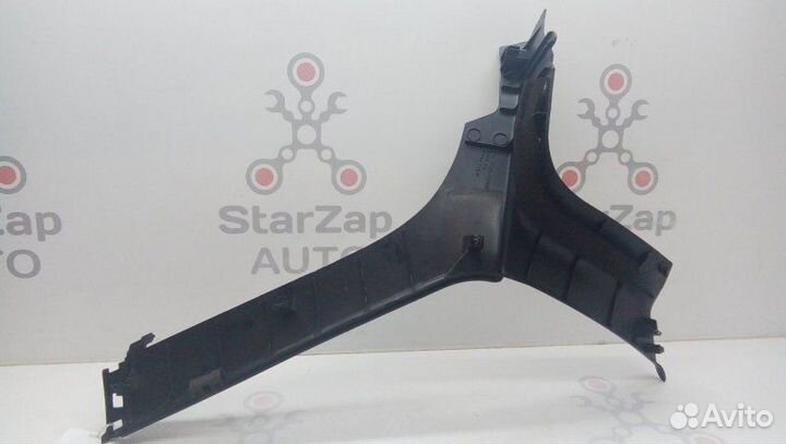 Обшивка стойки задняя правая Nissan Teana J31