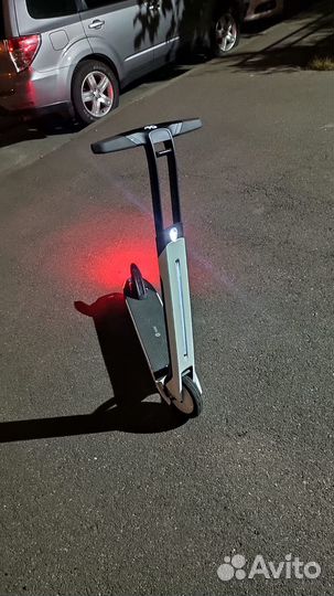 Продаю Электросамокат Ninebot KickScooter Air T15