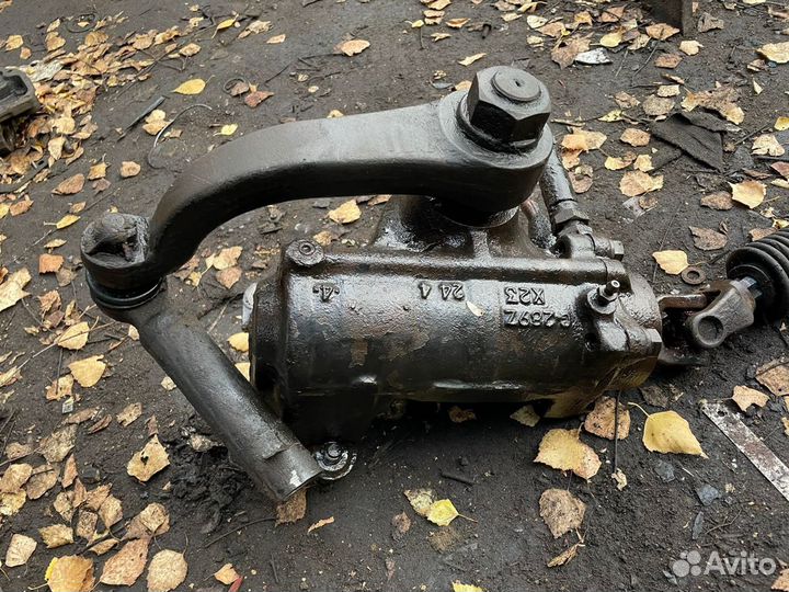 Isuzu forward рулевой редуктор б.у