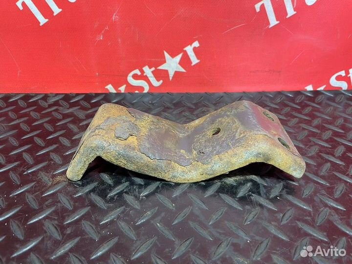 Кронштейн пневмоподушки Daf XF105