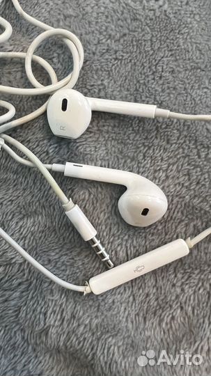 Оригинальные Apple EarPods c разъёмом 3,5 MM