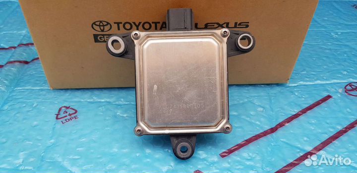 Блок слепой зоны Lexus RX4 2015-2022
