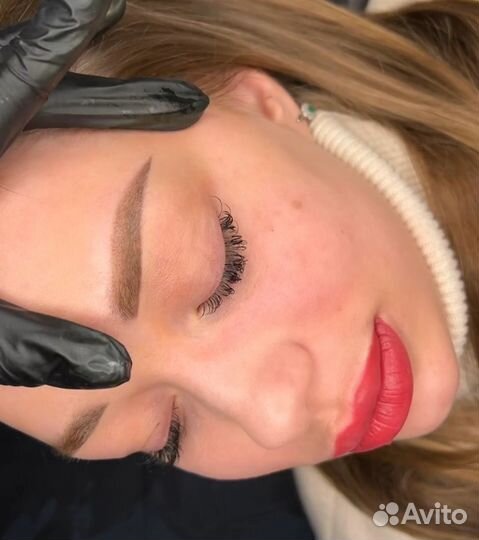 Перманентный макияж бровей и губ