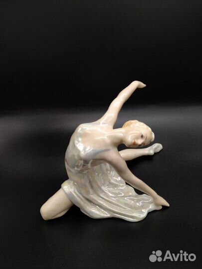 Фарфоровая статуэтка балерины лзфи
