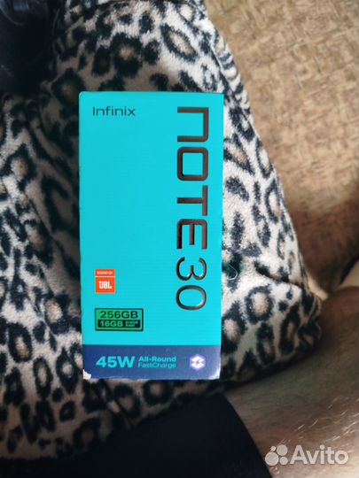 Infinix NOTE 30 Pro, 8/256 ГБ